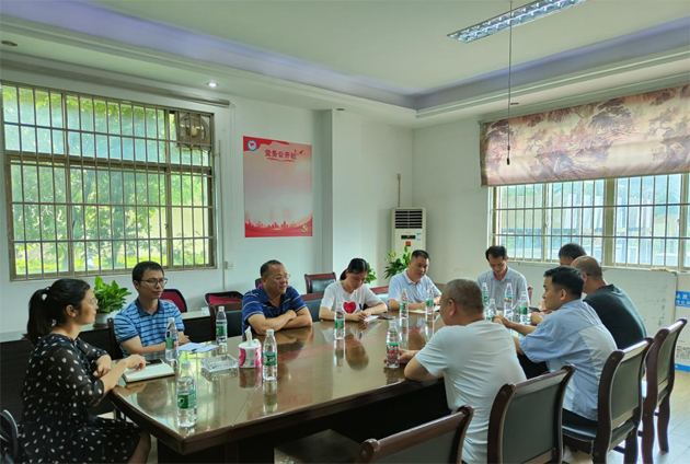 市總工會(huì)領(lǐng)導(dǎo)到藤縣陶瓷園區(qū)開展工作調(diào)研