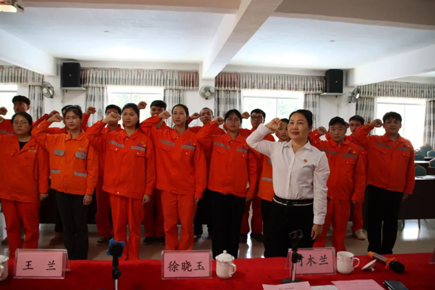 “娘家人”關(guān)愛讓新員工入會儀式感滿滿