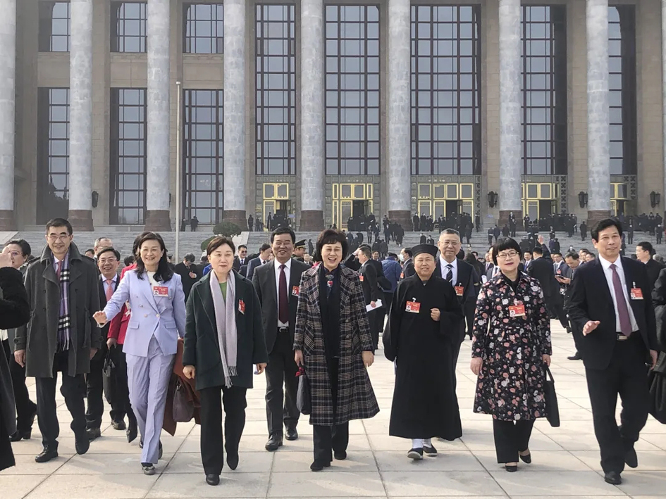 評(píng)職稱、漲工資……@技術(shù)工人，代表委員正在為你發(fā)聲！