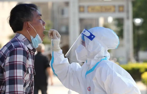 今天，看見(jiàn)她們