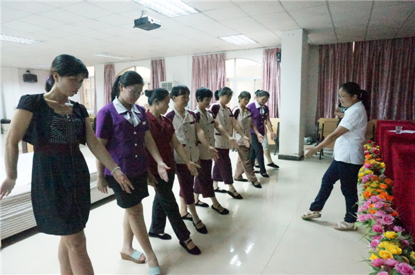 儀容儀表培訓(xùn) 潘品秀攝.JPG