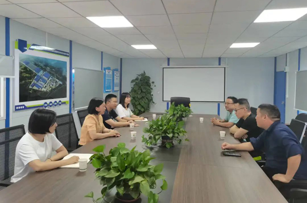 臨港經(jīng)濟(jì)園區(qū)工會聯(lián)合會全力推進(jìn)職工醫(yī)療互助保障擴(kuò)大覆蓋面